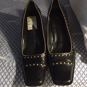 Elegant Coach shoes size 8.5 B brown Made in Italy